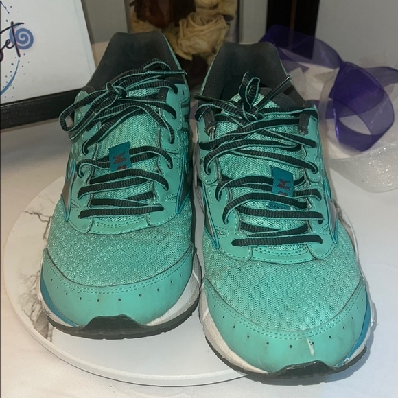 Teal Mizuno Wave Inspire 11 Running Sneakers - Picture 1 of 12